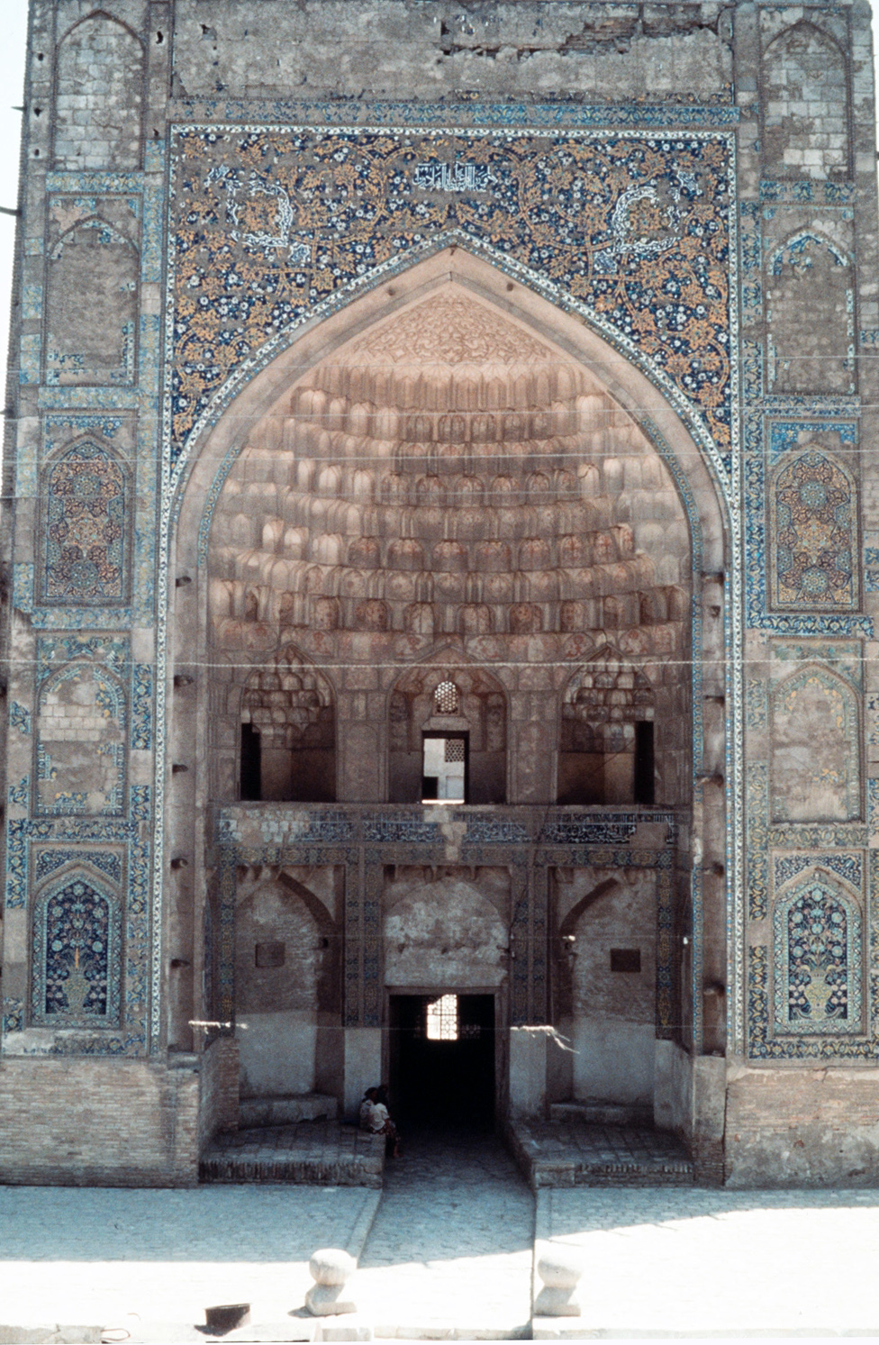 View of the entrance pishtaq, from the Ulugh Beg Madrasa