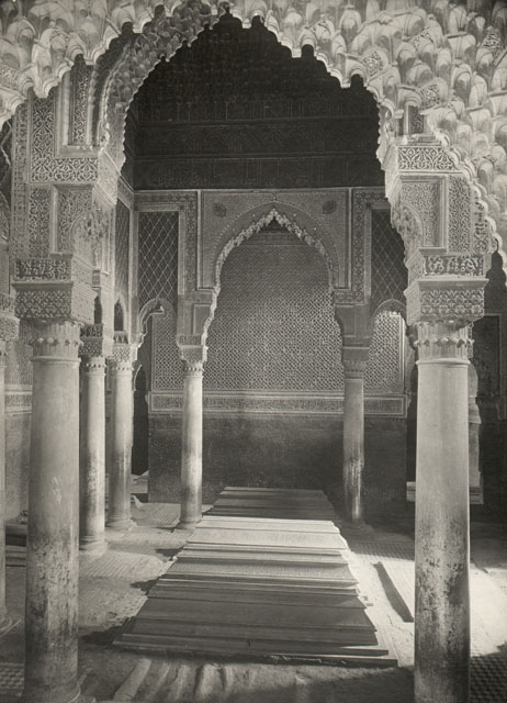 Saadian Tombs (MEGT) - Historic view, interior