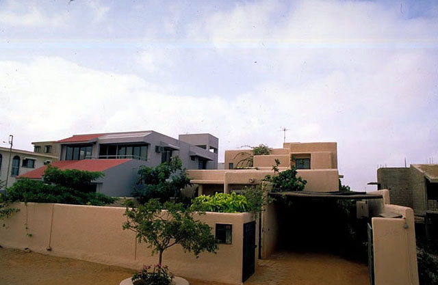 Raana House