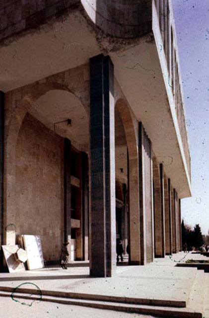 View along the main façade