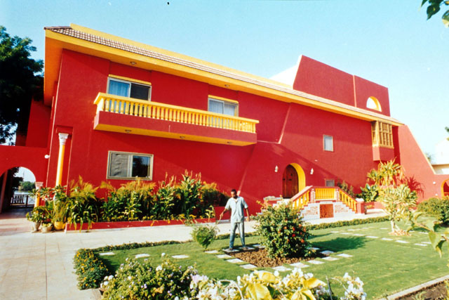 Exterior view showing dramatic contrasts of forms and colors