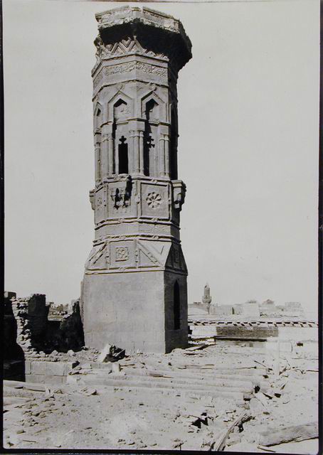 Exterior, Minaret