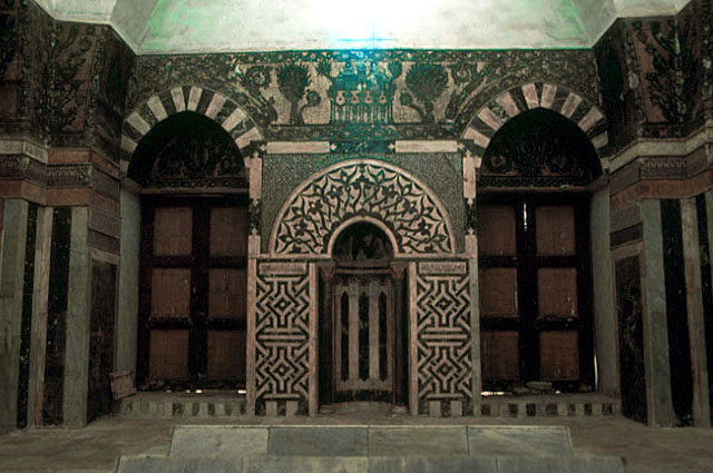 Madrasa al-Zahiriyya (Damascus) - Interior view showing marble dado and mosaic frieze