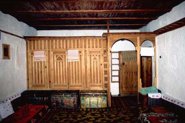 House interior with embedded closet