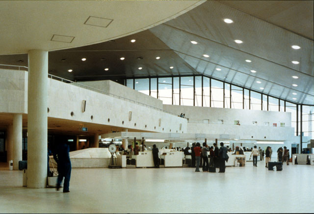 Kuwait Airport - Interior, lobby