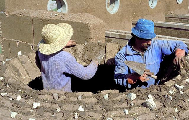 Construction of an adobe dome