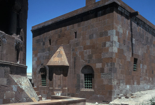 View from southeast showing the base of the tomb and the small mosque, with qibla apse