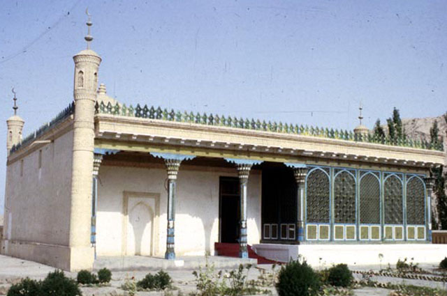 Mahmud Kashigar Mausoleum Restoration