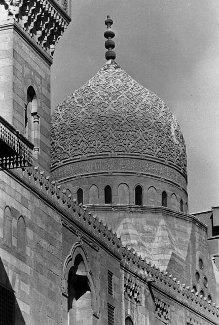 Exterior view with dome