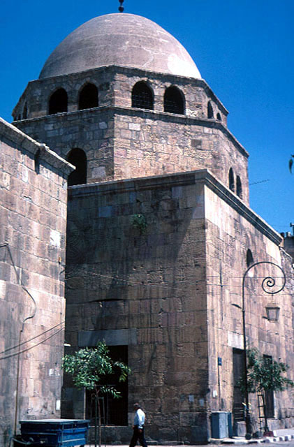 Madrasa al-Zahiriyya (Damascus) - Exterior view with dome