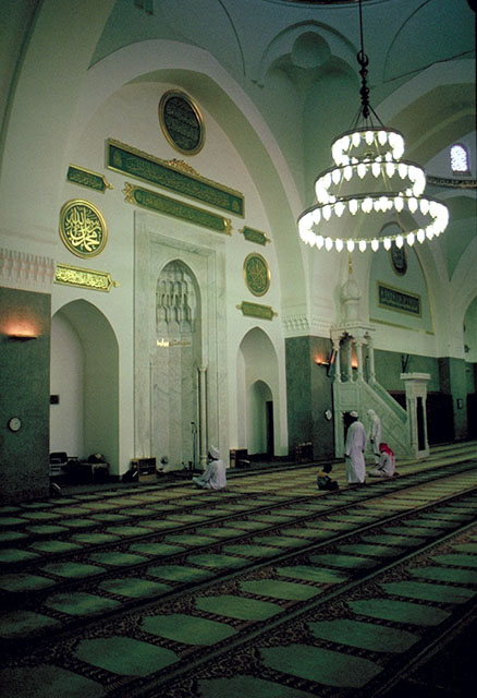 Interior, view to the mihrab in the prayer hall