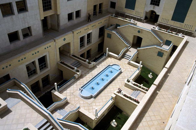 Western central courtyard, as seen from above