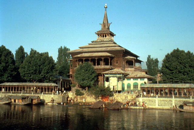 Main façade as seen from the Jhelum River