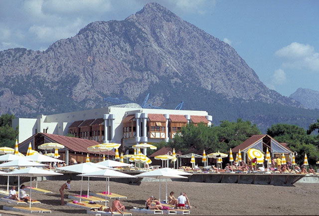 General view from the beach