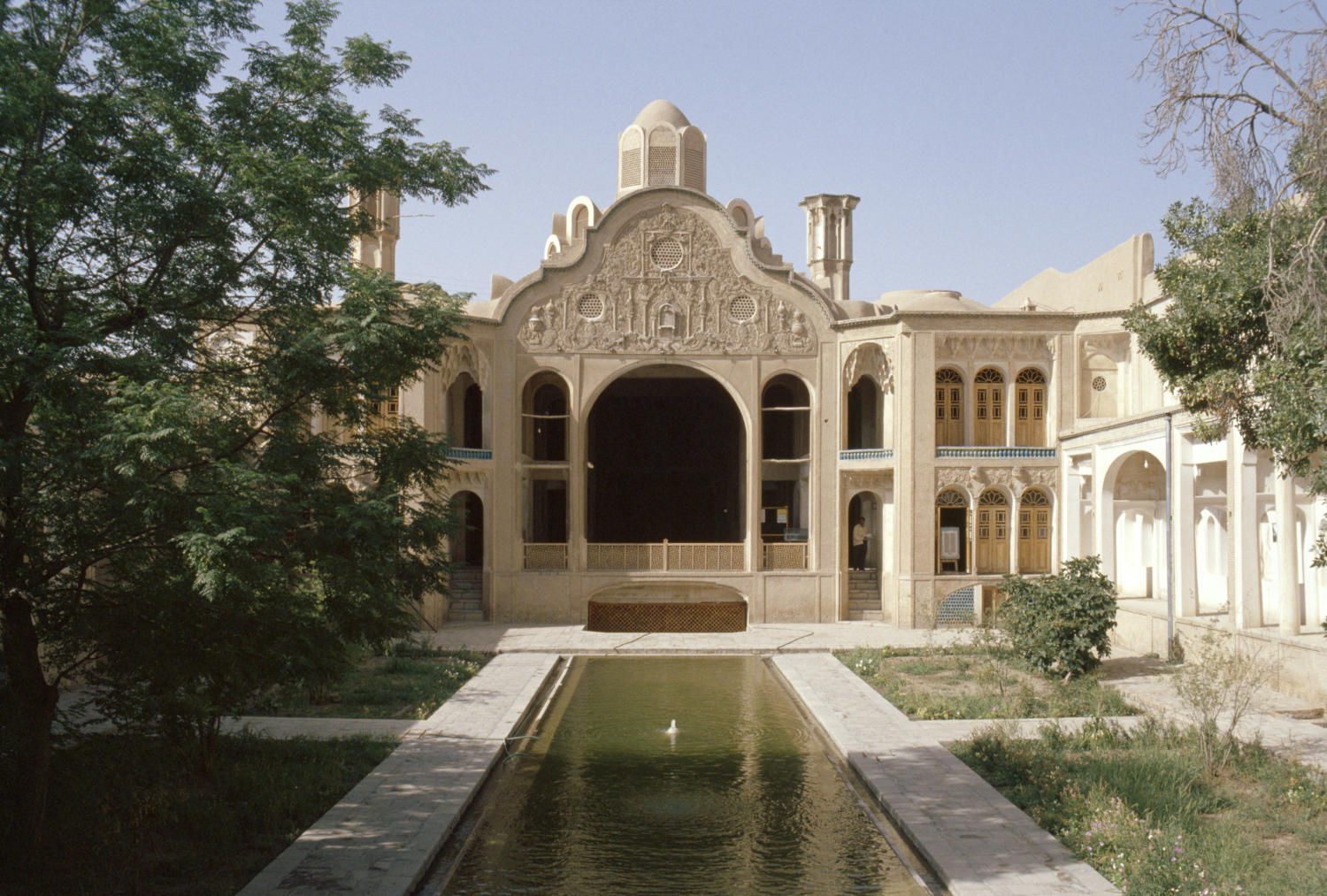 Khanah-i Burujirdi - View of courtyard.