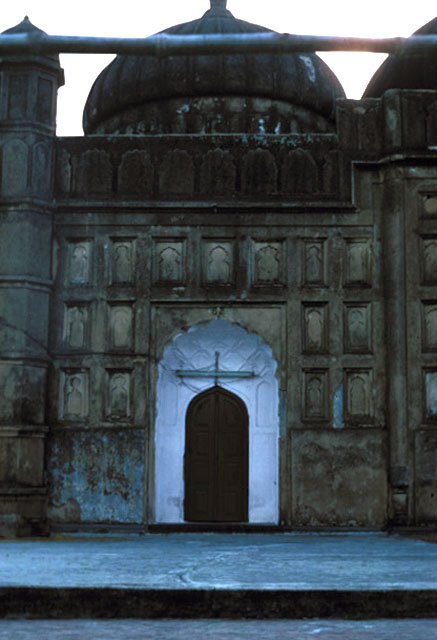 Detail of secondary entrance of east façade