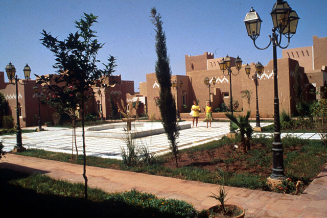 Berbère Palace Hotel - Exterior view, showing garden fountain