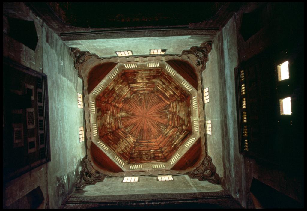 Interior view, cupola (shukhsheikha) of the central hall (durqa'a)