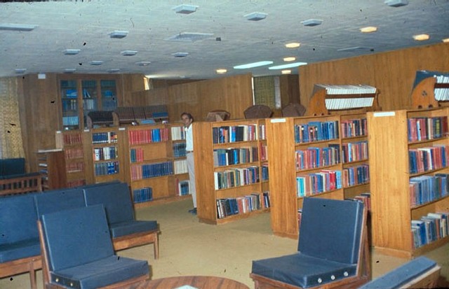 Command and Staff College - Interior, library