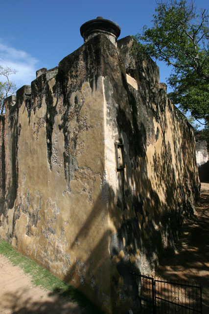 Exterior view of S. Filipe Bastion at northeast corner