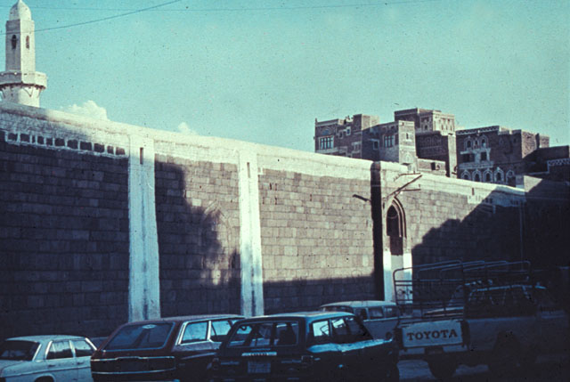 Jami' al-Kabir - Rear wall with rain water run-off channels marked in white
