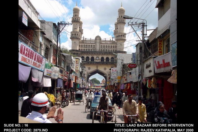 Laad Bazaar, before intervention