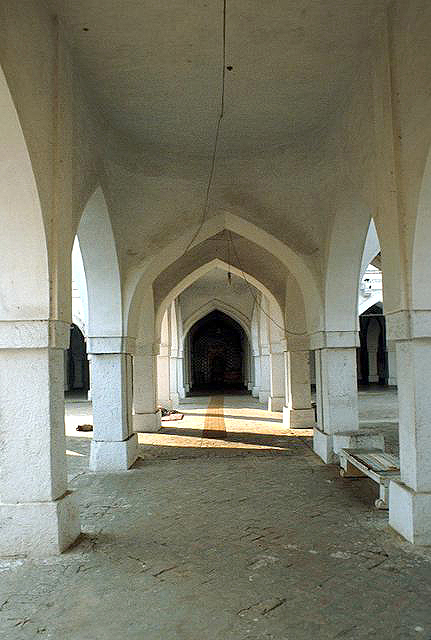 Interior view of central axis and qibla