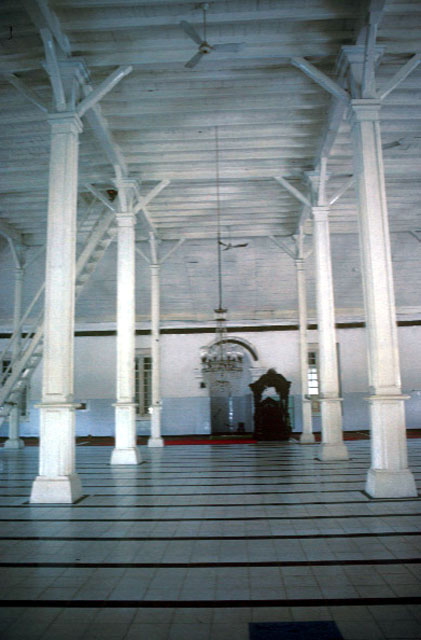 Interior, prayer hall with a view to the qibla wall