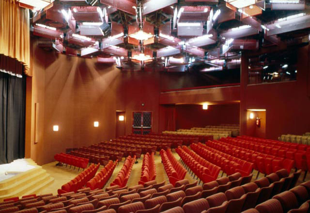 Interior, theatre (image upside-down!!!)