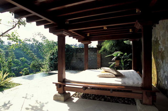 View of private portico with daytime bed