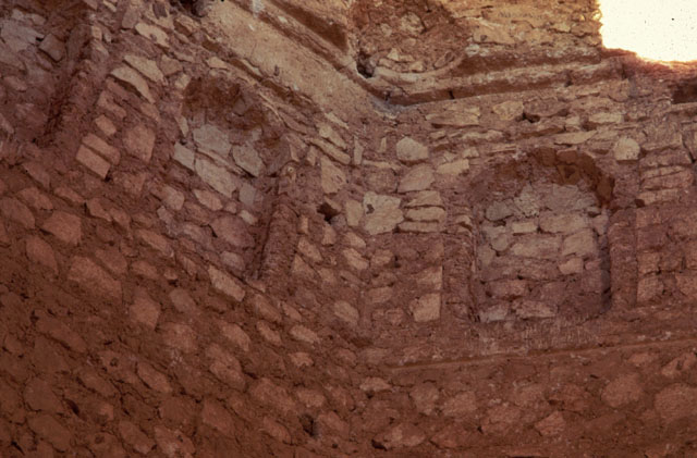 Interior detail showing corner with small squinch transitioning to the drum of the dome