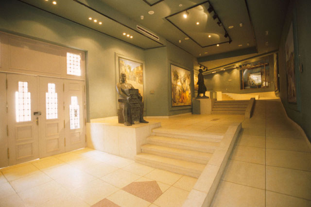 Interior detail showing entrance and path to gallery