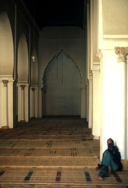 Jami' al-Kutubiyya - Interior view, prayer hall