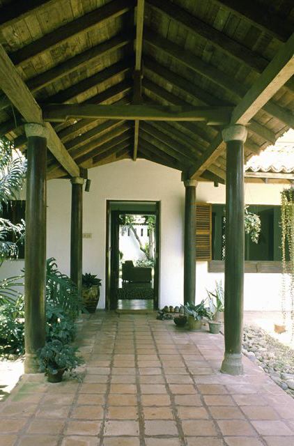 Entrance colonnade