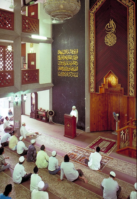 Darul Aman Mosque - Interior, prayer hall and qibla wall