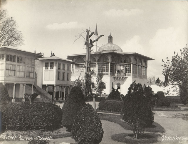 Baghdad Kiosk - Eastern view of the Sofa (left) and Baghdad (right) Kiosks, overlooking the lower gardens of the Fourth Court.  The stairs descending into the garden are seen between the two rooms of the Sofa Kiosk