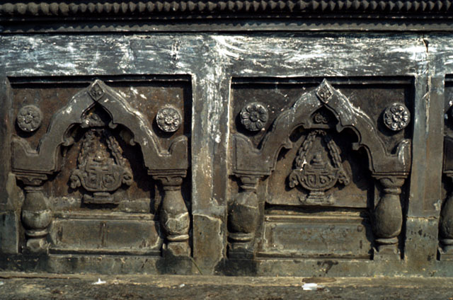 Detail of trefoil arch niche