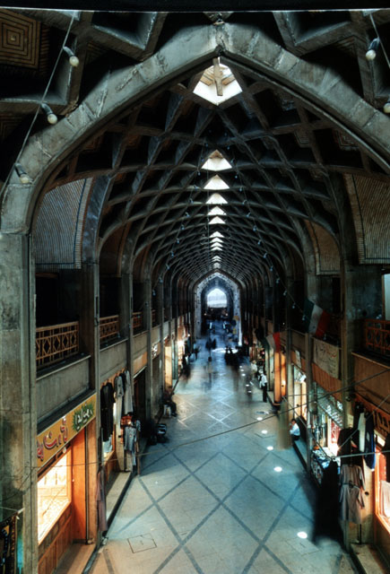 Interior, general view to bazaar