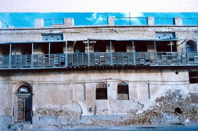 Front façade, before restoration