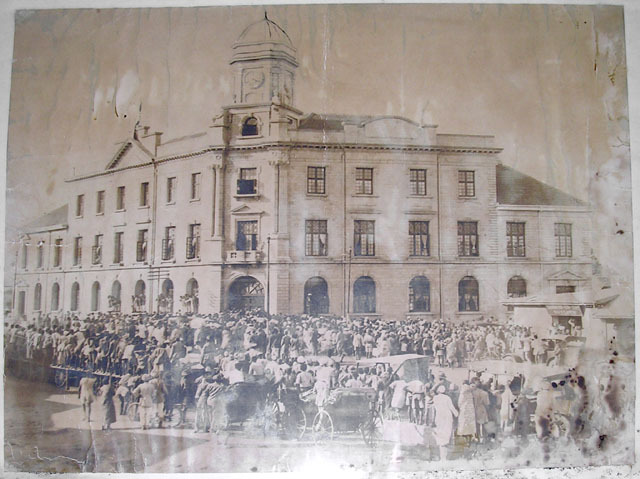 Nairobi Jamatkhana - Photograph in lobby, showing Jamaatkana on opening day