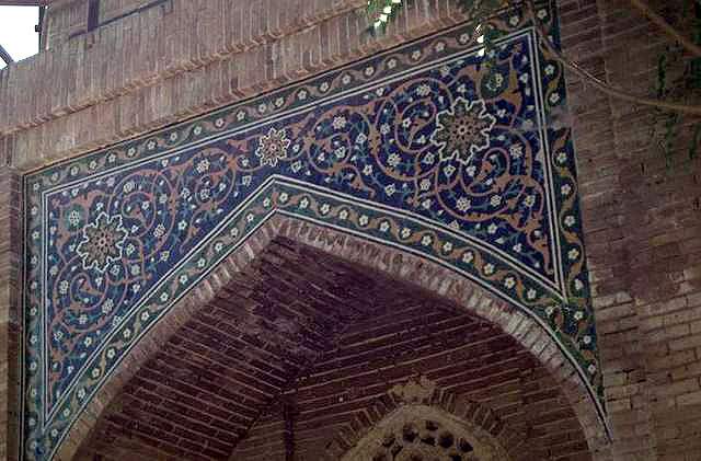 Khanqah-i 'Abdi Birun - Exterior detail of portal decoration above arch