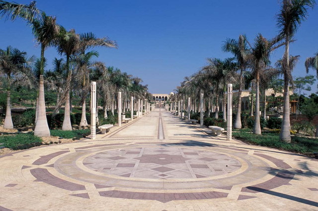 Al-Azhar Park - Central promenade with marble roundel, view looking north towards the Hilltop Restaurant