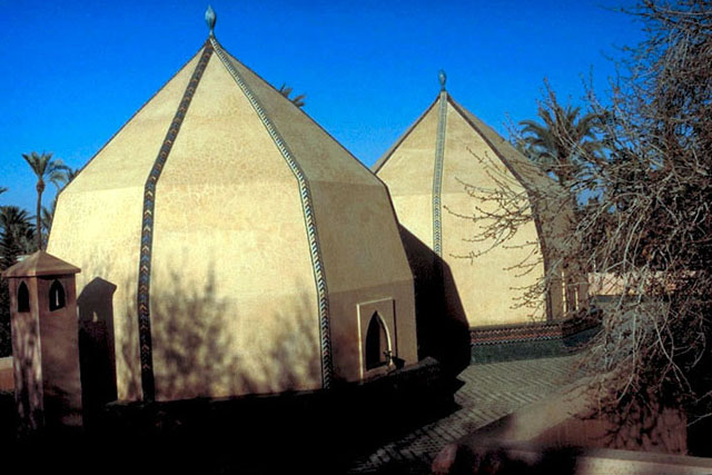 Dar Echajara - Structure based on traditional tents