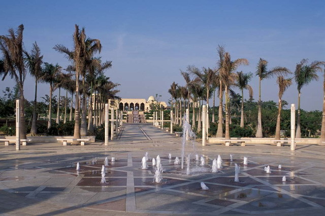 Central promenade with water feature at the eastern gate, view looking north towards the Hilltop Restaurant