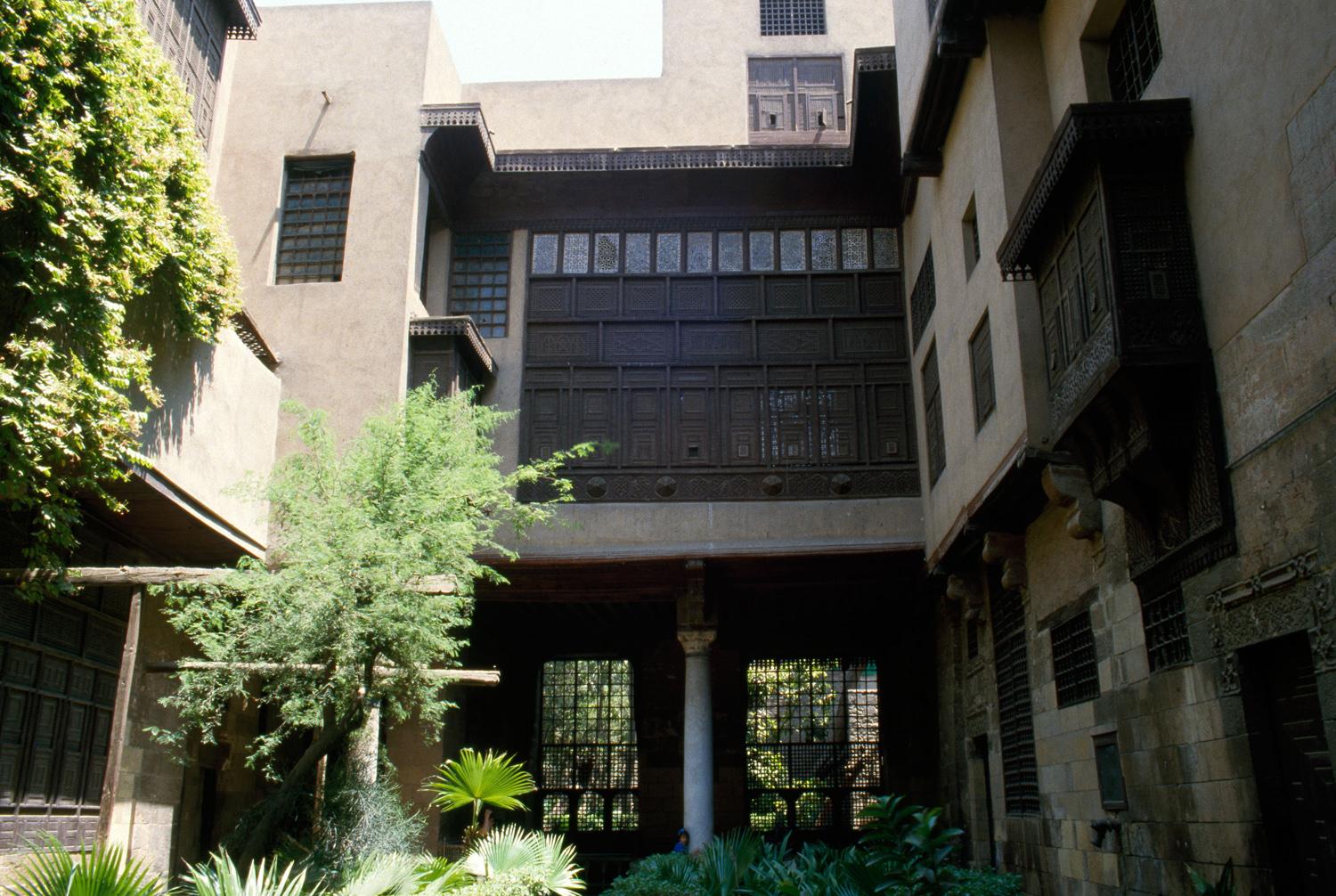 Takhtabush and east courtyard façade