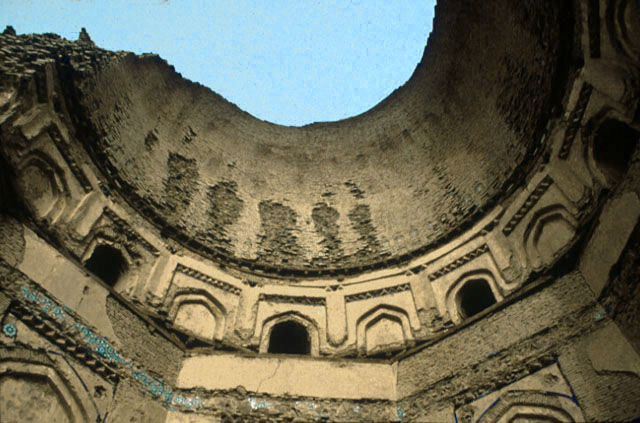 Interior dome and zone of transition