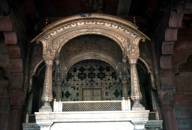 Interior view from west of the Bangla baldachin (throne) showing pietra dura work