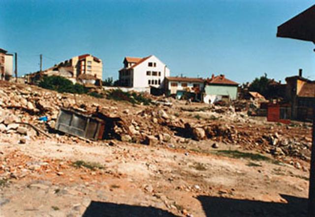 Carshi Mosque - General view of the site of the Carshi Mosque and the adjacent old bazaar after their destruction in March 1999