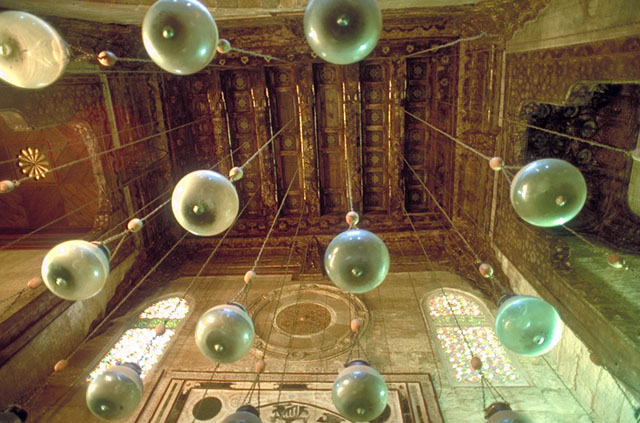 Interior, view to ceiling in the prayer room