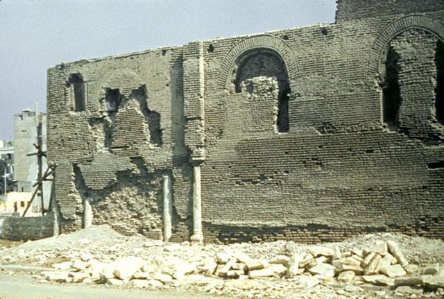 Jami' 'Amr ibn al-'As - View of the external wall